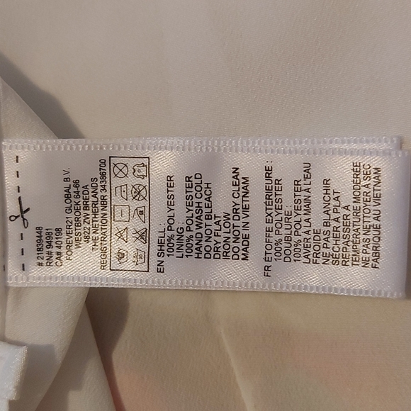 Forever 21 Pleated Floral Miniskirt - Picture 5 of 6